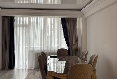 Apartament cu 3 camere în Tractorul - 2