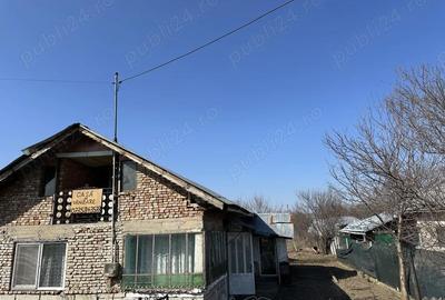 Casă cu Teren 900 Mp în Brătășanca - 4