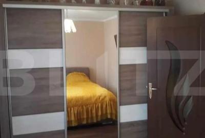Apartament cu 2 camere semidecomandat în Micro 14