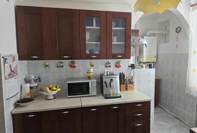 4 camere et.2 Calea Romanului - 2