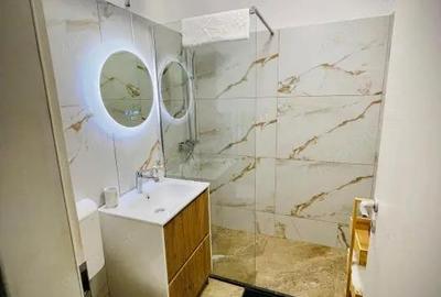 Apartament cu 2 camere decomandat în Rovine - 3