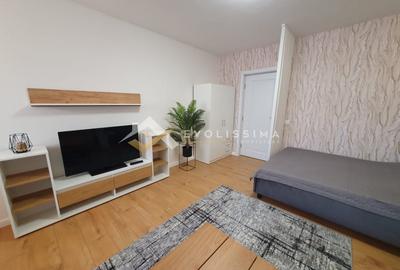 Garsonieră semidecomandată, mobilată în Tractorul - 5