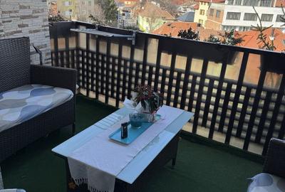 Apartament cu 4 camere decomandat în Centrul Civic - 4