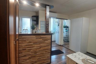 Vand garsoniera etaj 1 Vand garsoniera etaj 1 - 2