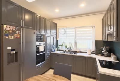 Apartament cu 3 camere decomandat, mobilat în Dumbrăvița - 2