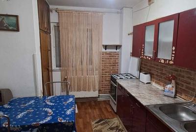 Apartament cu 3 camere decomandat în Alfa - 2
