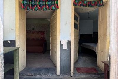 Comuna Augustin, casa batraneasca, locuibila, necesita renovare! - 9