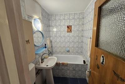 Apartament 3 camere de vanzare - etaj 2 - aproape de metrou Dristor - 15