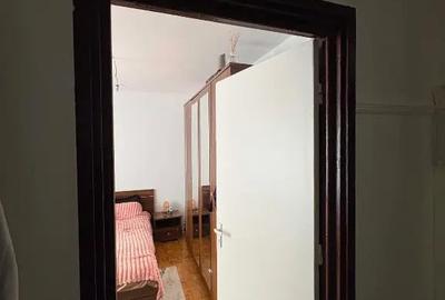 Apartament cu 3 camere semidecomandat în Astra - 9
