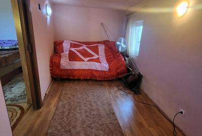 Casă cu 4 camere cu Teren 310 Mp în Tei - 5