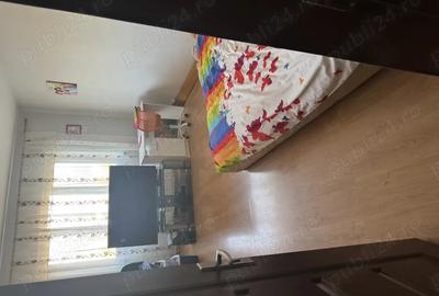 Apartament de vanzare - 4