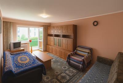 Apartament cu 4 camere decomandat, mobilat în Hipodrom 3 - 2