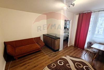 Apartament cu o camera de inchiriat Margeanului etaj 3 - 6