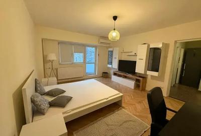 Garsonieră decomandată, mobilată în Decebal - 1