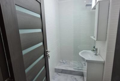 Garsonieră decomandată în Central - 1