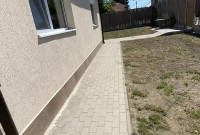 Zona Lipovei, Casa parter, 4 camere, 2 bai, 2 bucatarii, chirie 1000 euro pe luna - 25