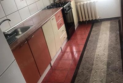 Inchiriez apartament cu trei camere in Mana?tur Inchiriez apartament cu trei camere in Mana?tur - 6