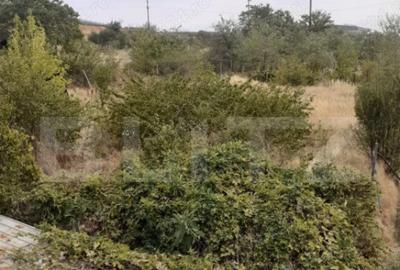 Teren de 4908 mp, în Central