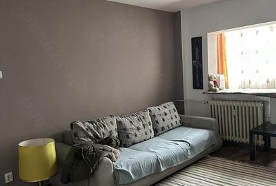 Apartament cu 2 camere semidecomandat în Alexandru Obregia