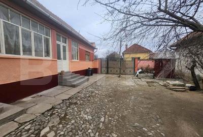 Casa individuala,cu 3 camere, 1100 mp teren,Ighiu - 4