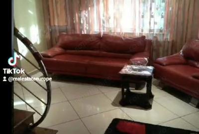 Casă cu 6 camere cu Teren 400 Mp în Central - 5