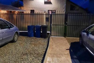 Casă cu Teren 300 Mp în Central - 4