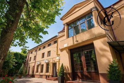 Casă individuală cu 18 camere cu Canalizare în Armeneasca - 1