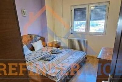 Apartament cu 3 camere decomandat, mobilat în 13 Septembrie