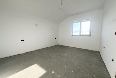 Duplex, 130mp utili, 250mp teren, 4 Camere, Constructie Noua -  Giarmata - 9