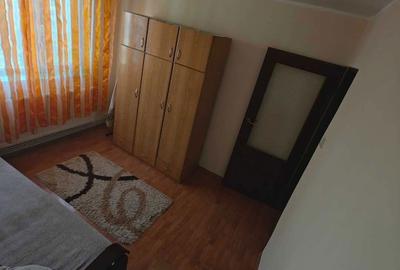 Apartament cu 2 camere decomandat în Micro 21 - 4