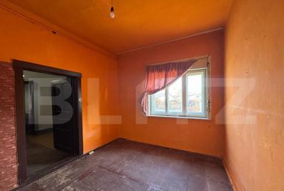 Casa de vanzare, cu 3 camere, 57 mp, zona Simeria - 2