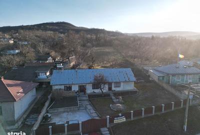 Casă cu 4 camere cu Teren 160 Mp în Răducăneni - 3