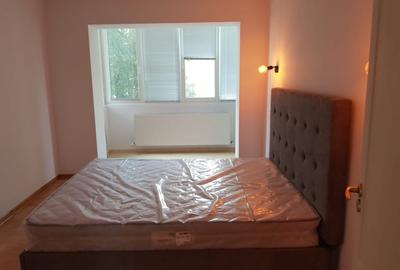 Proprietar închiriez 3 camere ultracentral - 7