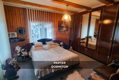 Casă cu 10 camere cu Teren 750 Mp în Central - 40