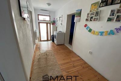 Casă individuală cu 4 camere cu Canalizare în Hipodrom 1 - 3