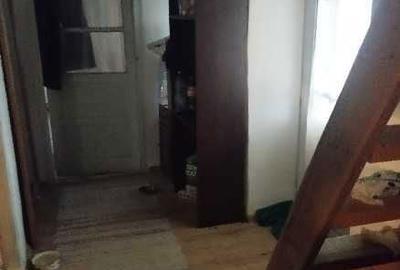 Casă cu 2 camere cu Teren 2500 Mp în Dumbrăveni - 3