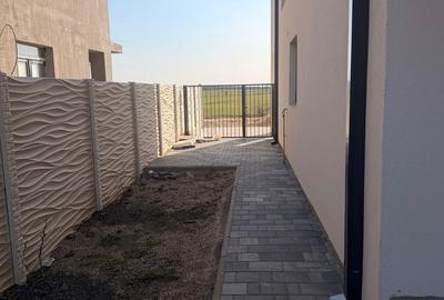 Casă cu 4 camere cu Teren 250 Mp în Giroc - 18