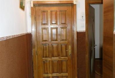 Apartament cu 2 camere decomandat în Cernatu - 3