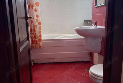 Inchiriez apartament 2 camere langa centru Brasov Inchiriez apartament 2 camere langa centru Brasov - 6