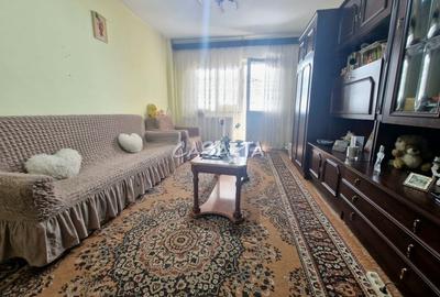 Apartament cu 3 camere decomandat, mobilat în Central - 2
