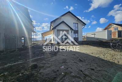 Casă individuală cu 4 camere cu Canalizare în Șura Mică - 5