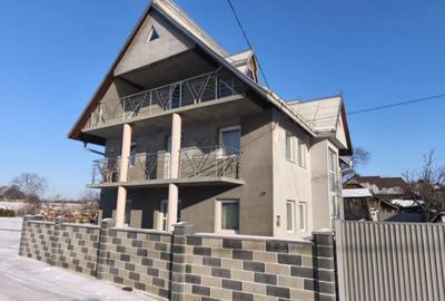 Casă cu 4 camere cu Teren 1500 Mp în Vicovu de Sus - 8