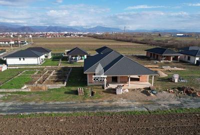 Casa la ro?u 242 Mp Utili / Sat Sasar - 7