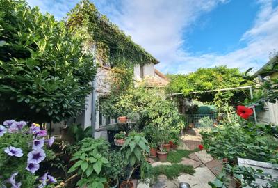 Casă cu 4 camere nedecomandat în Soarelui - 8