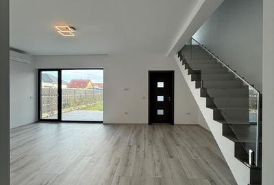 Duplex cu 4 camere cu Canalizare în Dumbrăvița - 25