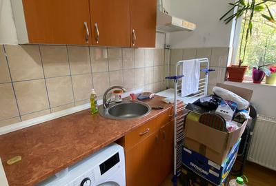 Garsonieră semidecomandată în UMT - 7