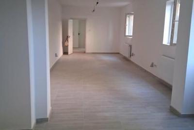 Spațiu comercial, de 65 mp, în 13 Septembrie - 7