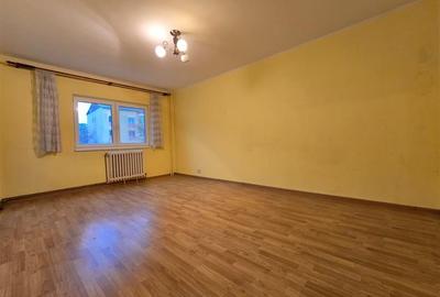 Apartament 3 camere Decomandat 2 bai - Nicolina 2 - 3