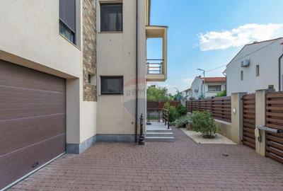 Casă cu 2 camere cu Teren 339 Mp în Central - 14