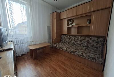 Apartament cu 4 camere decomandat în Cetate - 6